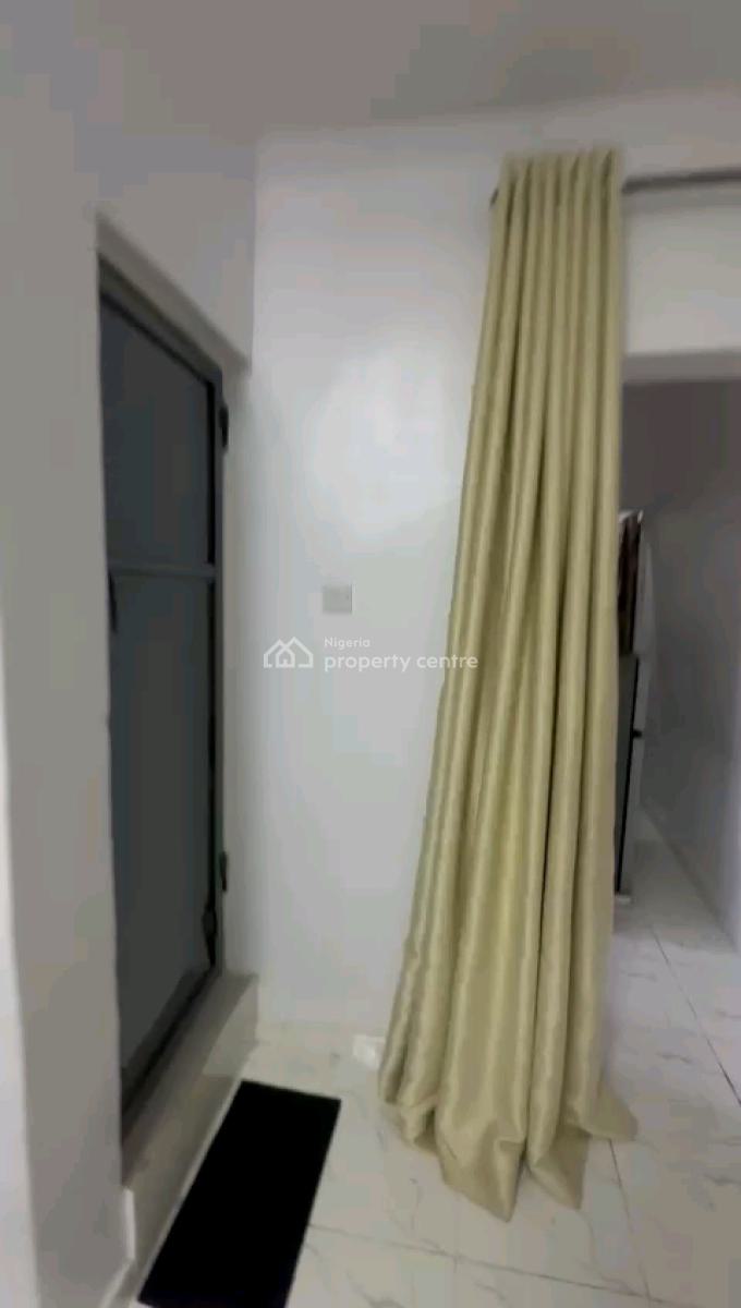 a Standard and Decent Miniflat, Upstairs with 2toilets and Bath, Palmgrove, Shomolu, Lagos, Mini Flat (room and Parlour) for Rent