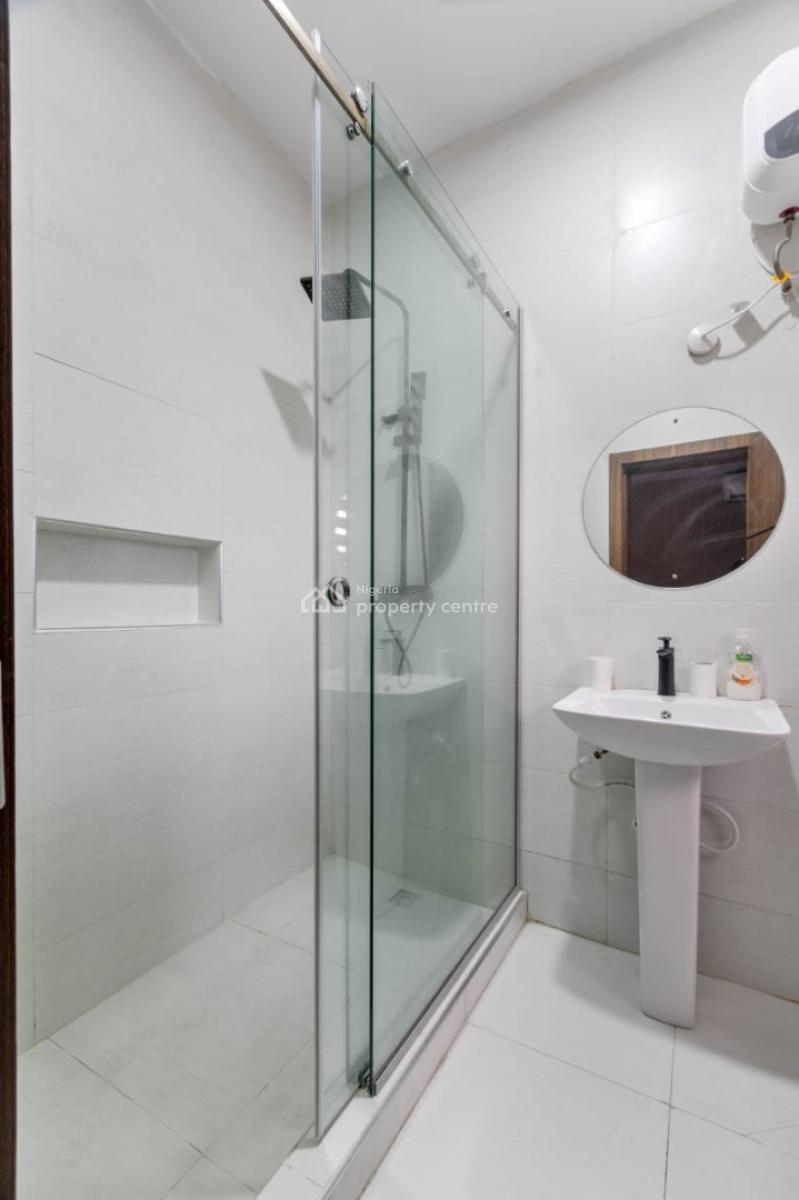 Luxury 2 Bedroom Apartment, Lekki Phase 1, Lekki, Lagos, Flat / Apartment Short Let