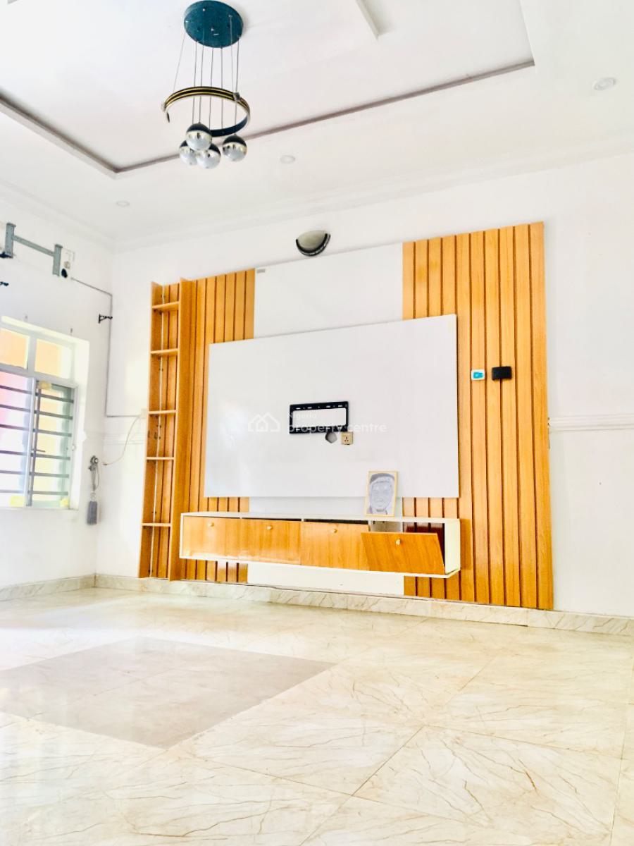Well Maintained 3 Bedrooms Apartment in a Serene and Secured, Lekki Palm City Estate, Ajah, Lagos, House for Rent