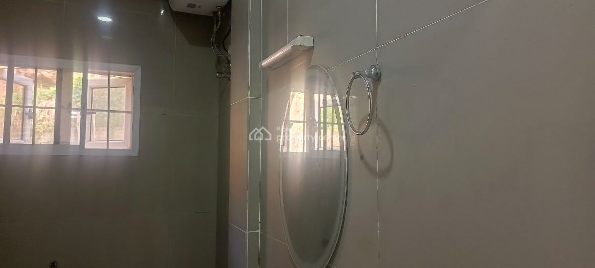 3 Bedroom Block of Flat, 1st Floor, Edwin Clark Street Guzape, Guzape District, Abuja, Flat / Apartment for Sale
