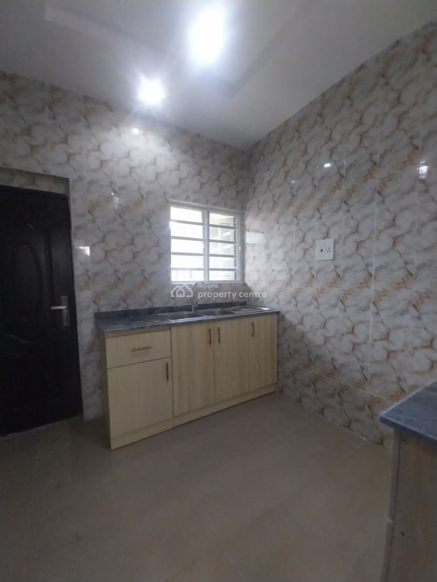American Super Standard 3 Bedroom Flat with Federal Light and Access C, Shell Cooperative Estate Eneka Link Road Off G U Akeh Road Eliozu, Eneka, Port Harcourt, Rivers, Flat / Apartment for Rent