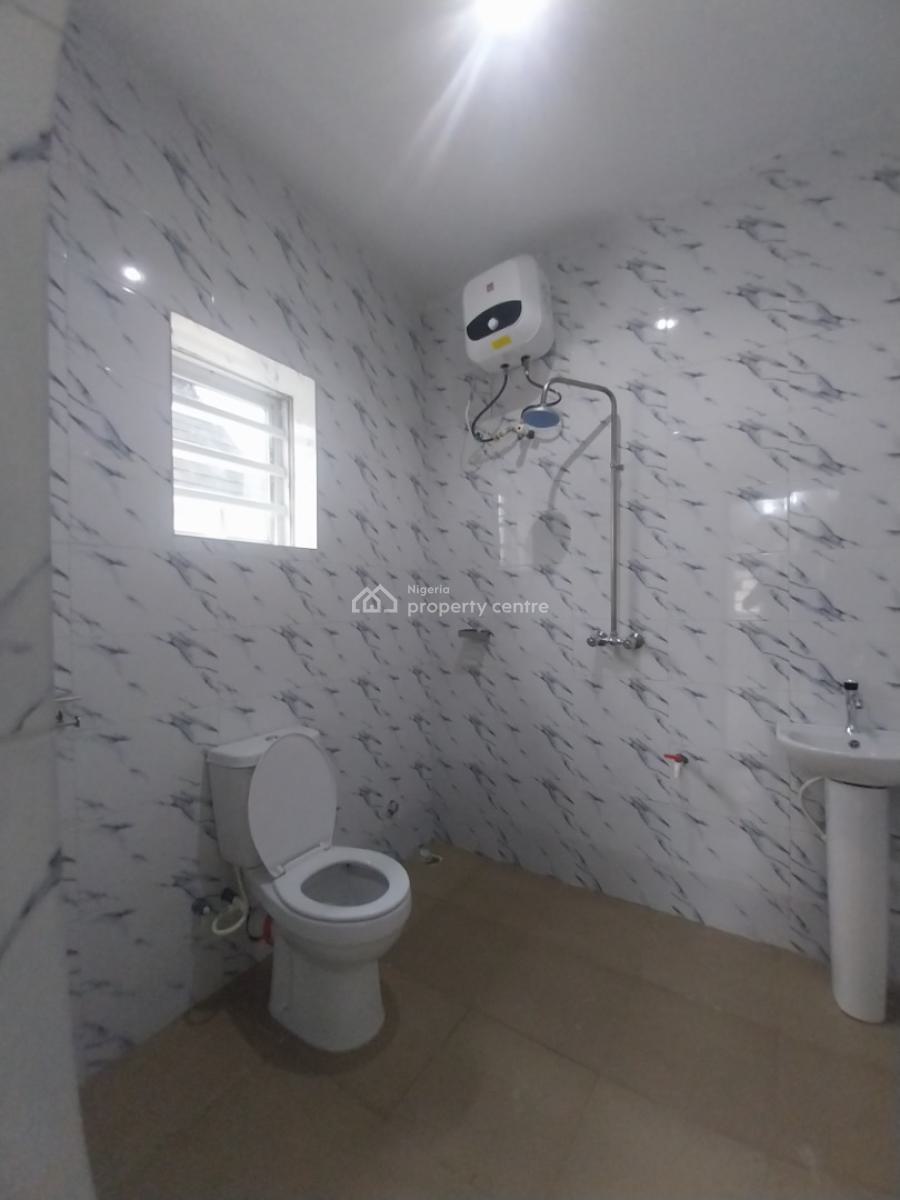 American Super Standard 3 Bedroom Flat with Federal Light and Access C, Shell Cooperative Estate Eneka Link Road Off G U Akeh Road Eliozu, Eneka, Port Harcourt, Rivers, Flat / Apartment for Rent