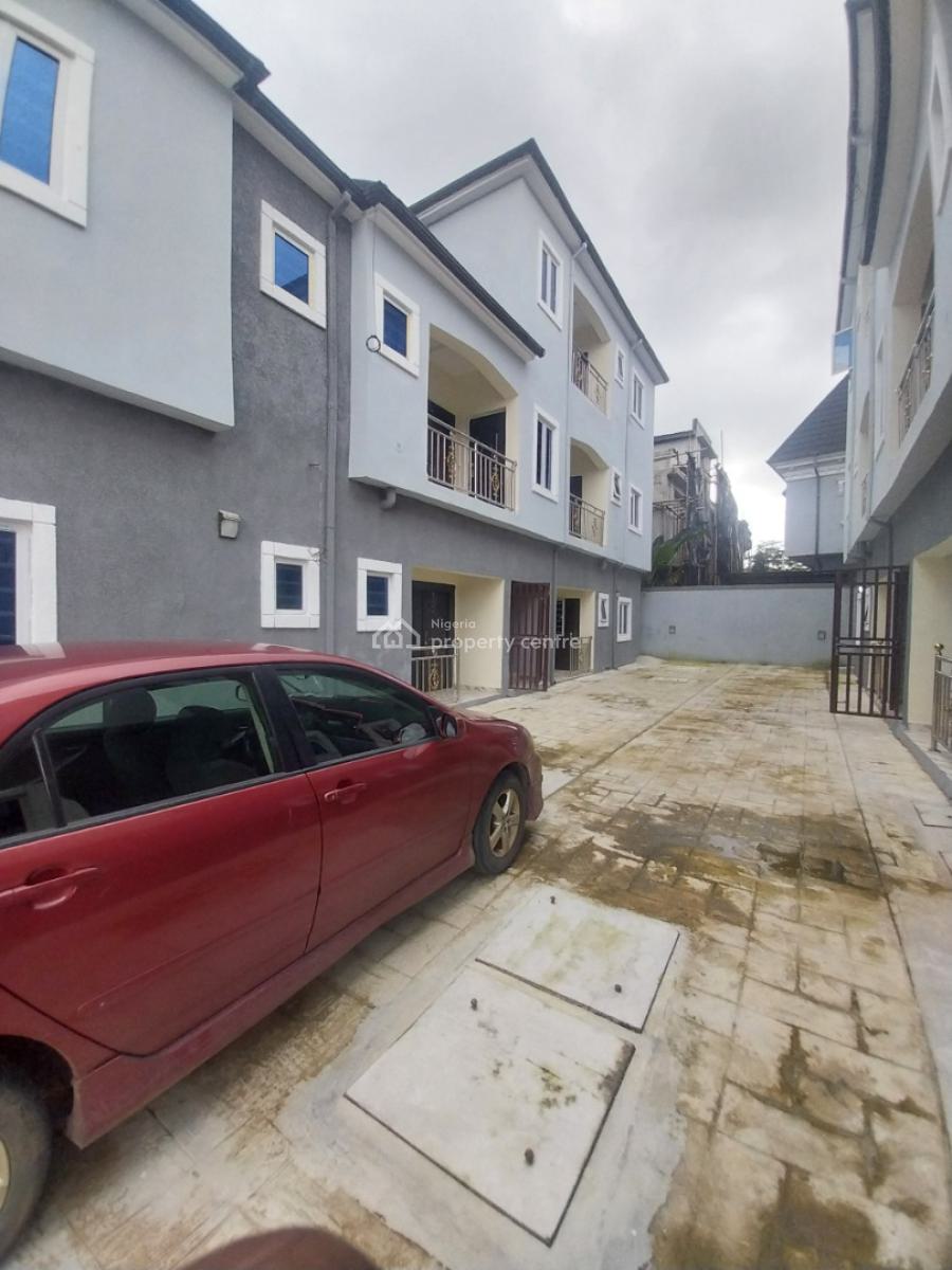 American Super Standard 3 Bedroom Flat with Federal Light and Access C, Shell Cooperative Estate Eneka Link Road Off G U Akeh Road Eliozu, Eneka, Port Harcourt, Rivers, Flat / Apartment for Rent