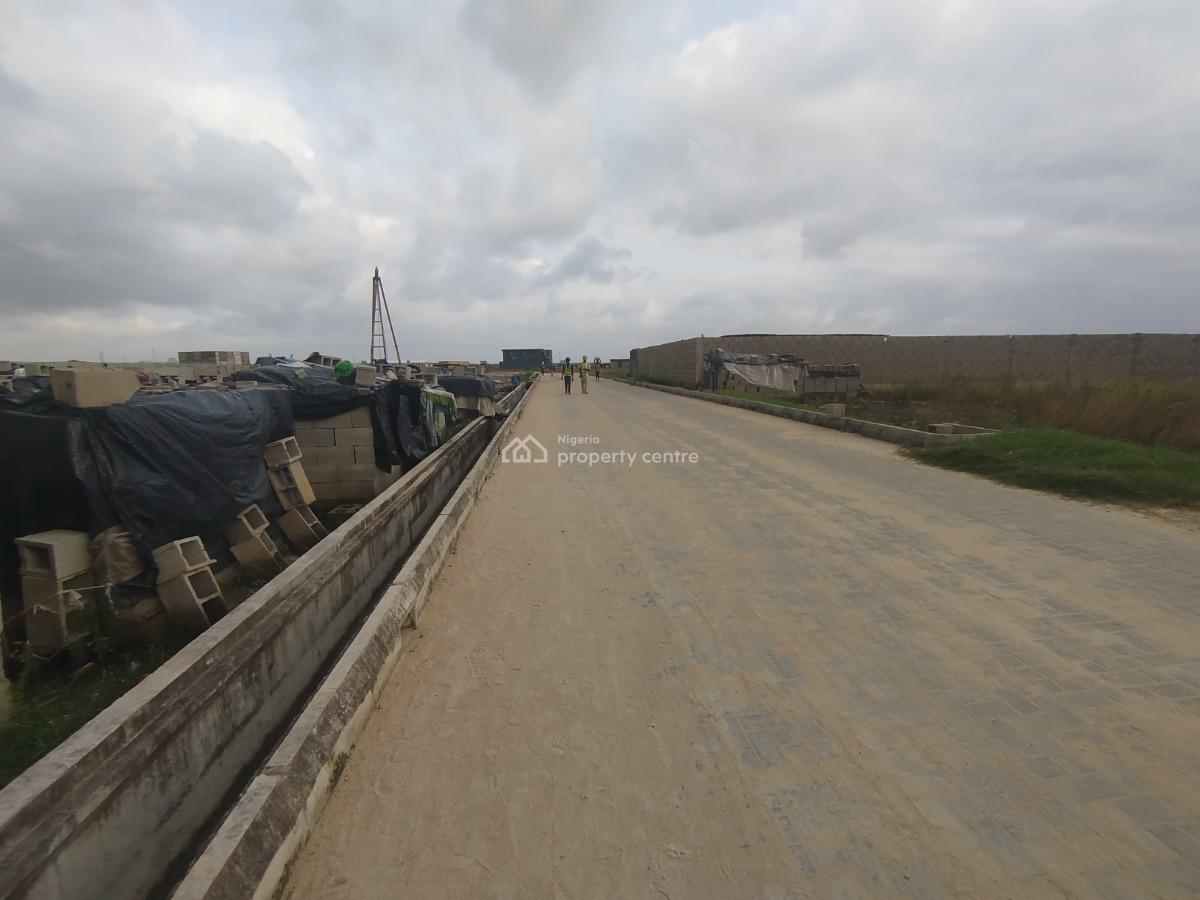 Bareland Measuring 1000 Square Meters, Lekki Foreshore Estate Off Freedom Way, Lekki Phase 1, Lekki, Lagos, Residential Land for Sale