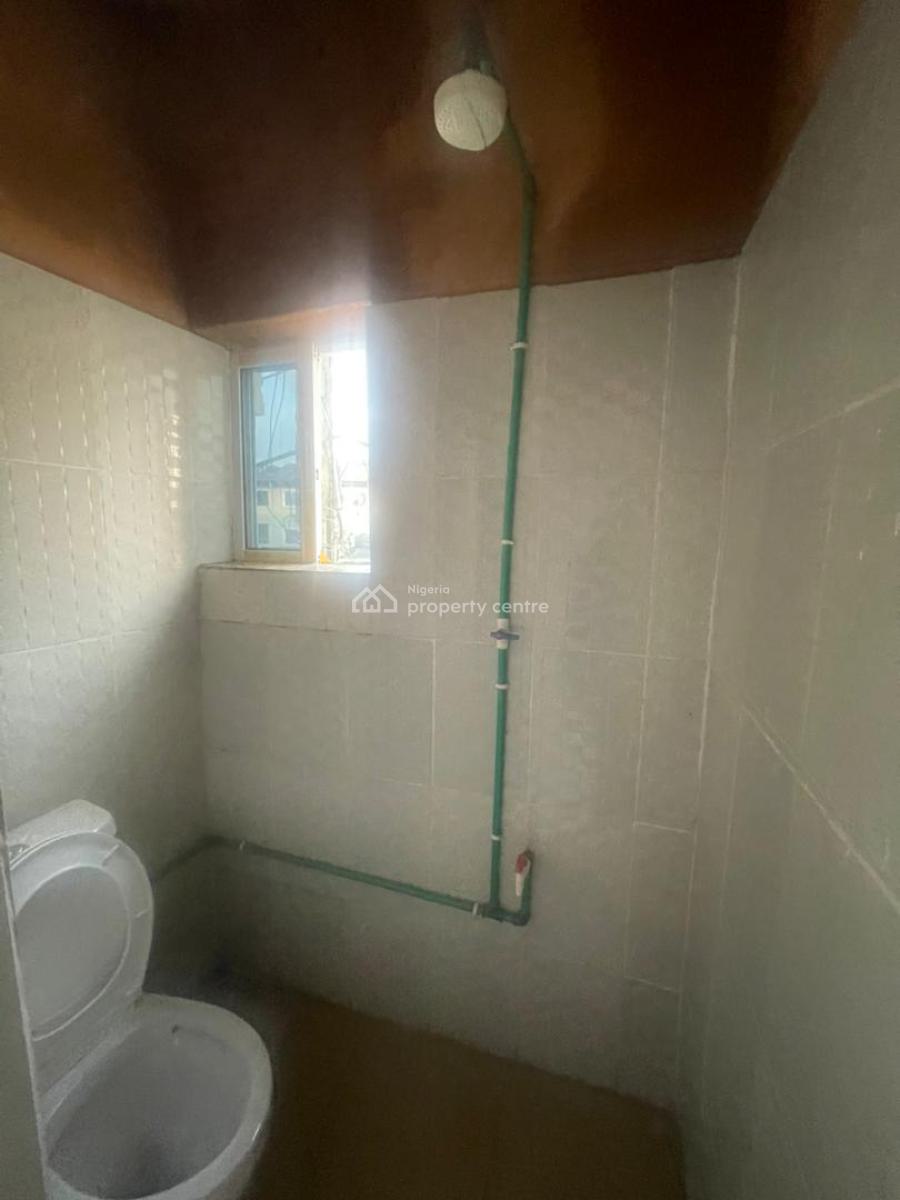 Standard and Spacious Mini Flat, Shomolu, Lagos, Mini Flat (room and Parlour) for Rent