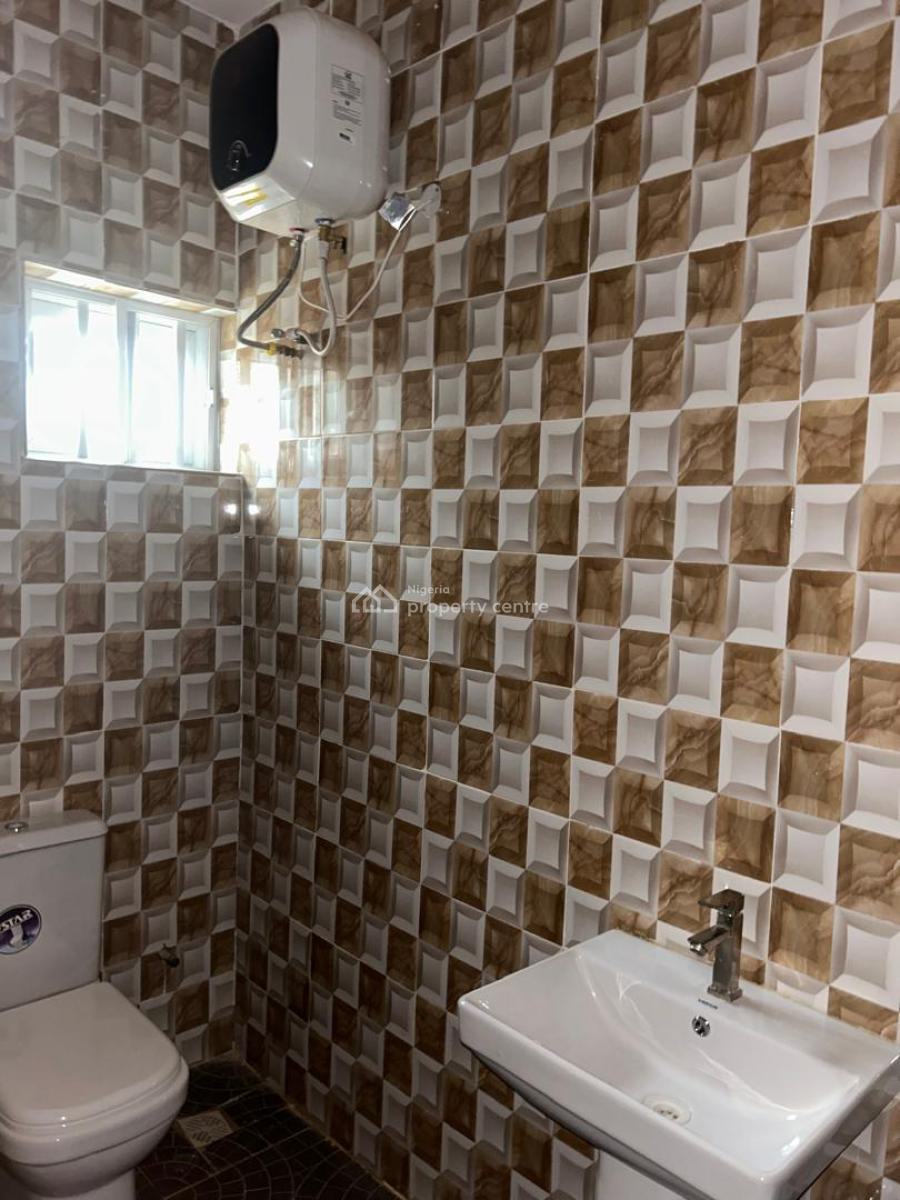 Nice 2bedroom Flat with Sweet Modern Facilities, Dove Estate, Ajila, Elebu, Ibadan, Ibadan, Oyo, Flat / Apartment for Rent
