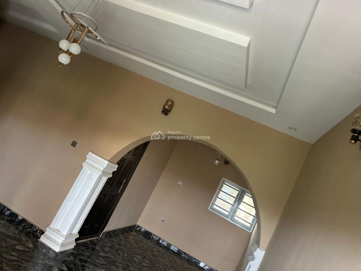Nice 2bedroom Flat with Sweet Modern Facilities, Dove Estate, Ajila, Elebu, Ibadan, Ibadan, Oyo, Flat / Apartment for Rent