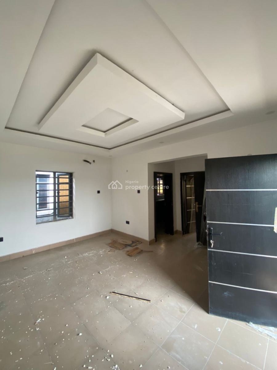 Newt Built Mini Flat in a Serene Environment (upstairs, Meadow View Estate, Ogombo, Ajah, Lagos, Mini Flat (room and Parlour) for Rent