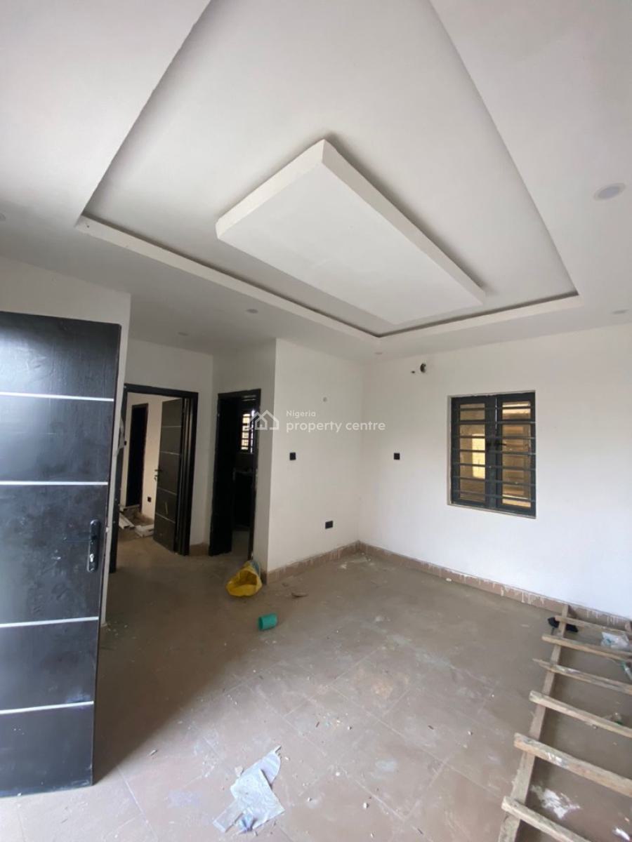 Newt Built Mini Flat in a Serene Environment (upstairs, Meadow View Estate, Ogombo, Ajah, Lagos, Mini Flat (room and Parlour) for Rent