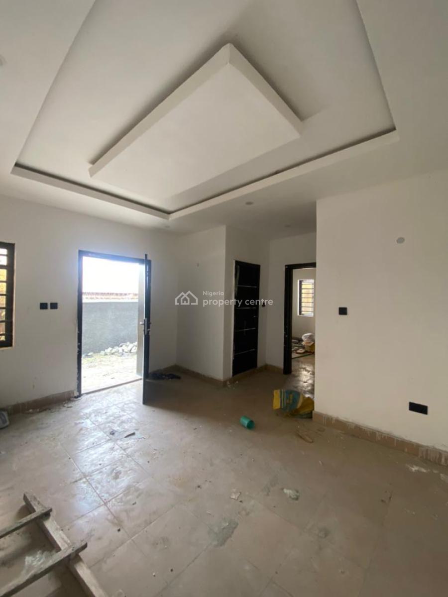 Newt Built Mini Flat in a Serene Environment (upstairs, Meadow View Estate, Ogombo, Ajah, Lagos, Mini Flat (room and Parlour) for Rent