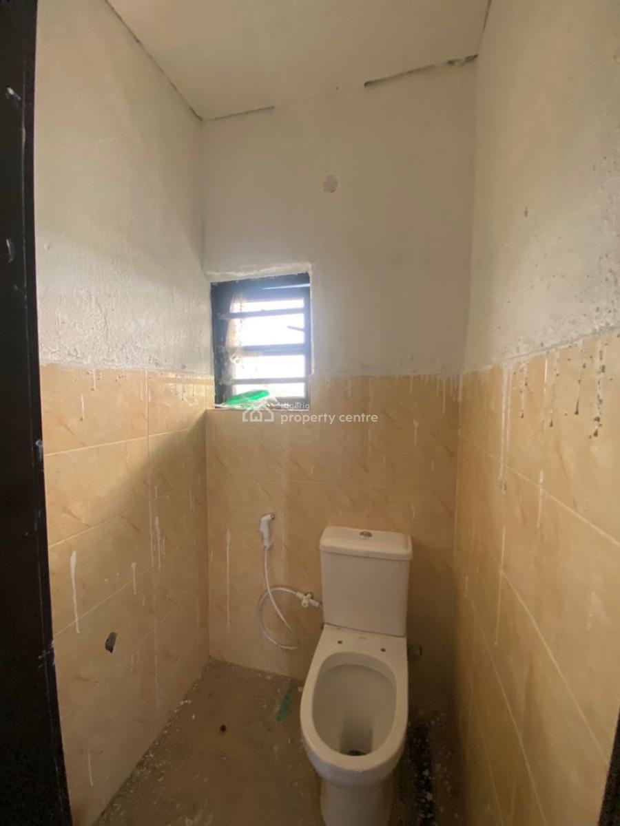 Newt Built Mini Flat in a Serene Environment (upstairs, Meadow View Estate, Ogombo, Ajah, Lagos, Mini Flat (room and Parlour) for Rent