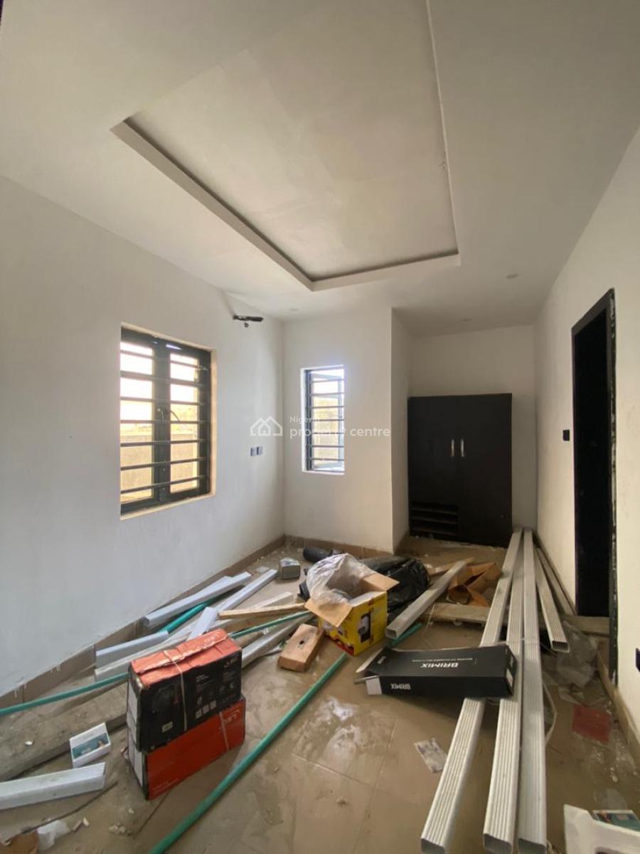 Newt Built Mini Flat in a Serene Environment (upstairs, Meadow View Estate, Ogombo, Ajah, Lagos, Mini Flat (room and Parlour) for Rent