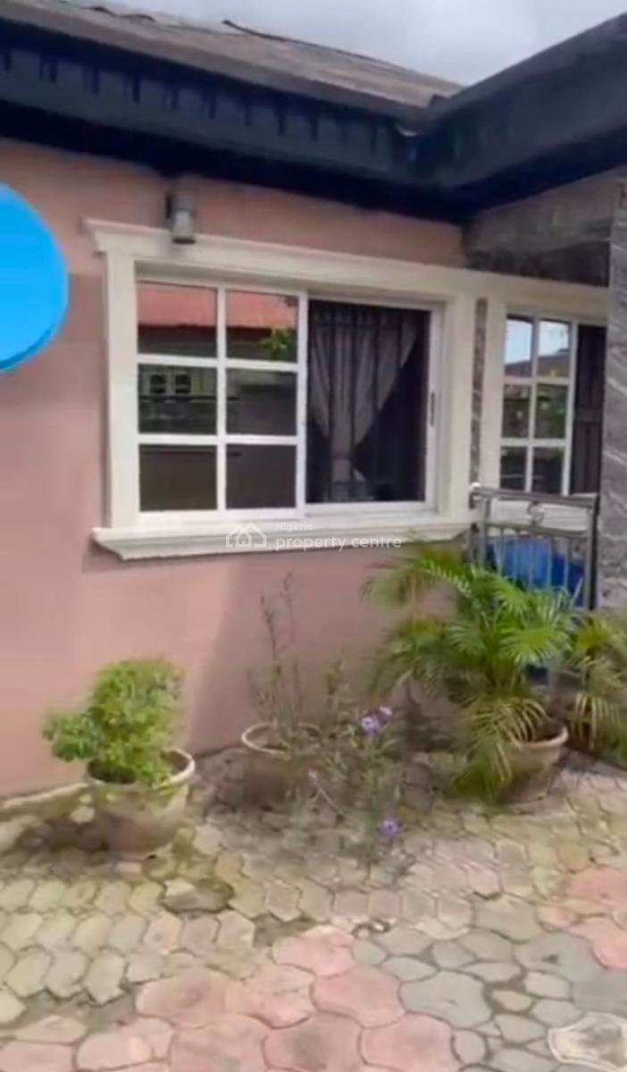 Well Maintained 3 Bedrooms Bungalow in a Well Built-up Neighbourhood, Located Inside Oribawa, Ibeju Lekki, Lagos, Detached Bungalow for Sale