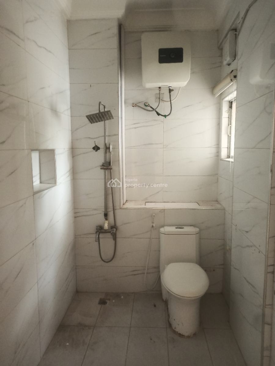 Serviced Three 3 Bedroom Apartment with Bq 24hrs Light, Pool & Gym, Off Kings Way Rd, Ikoyi, Lagos, Flat / Apartment for Rent