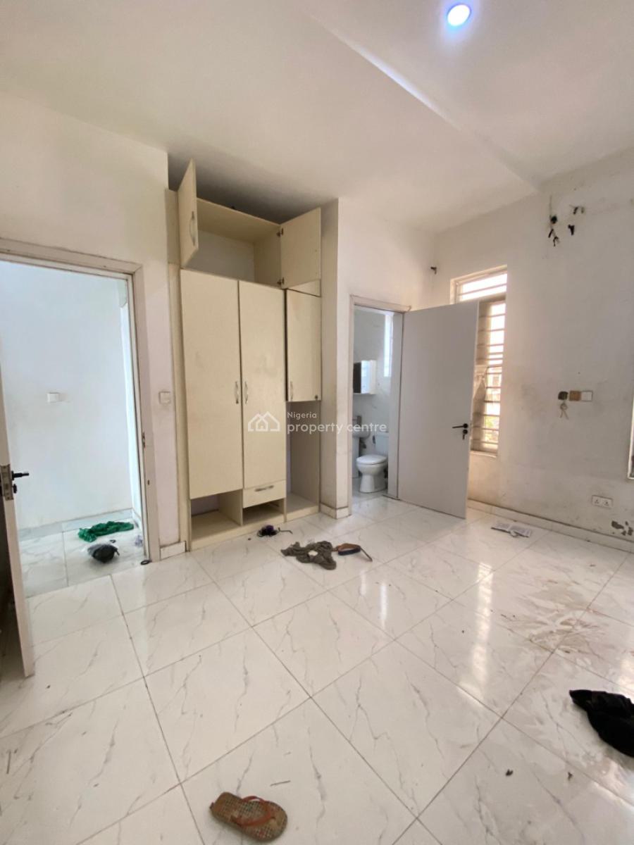 4 Bedroom Semi Detached Duplex with a Room Bq, Lekki County, Lekki, Lagos, Office Space for Rent