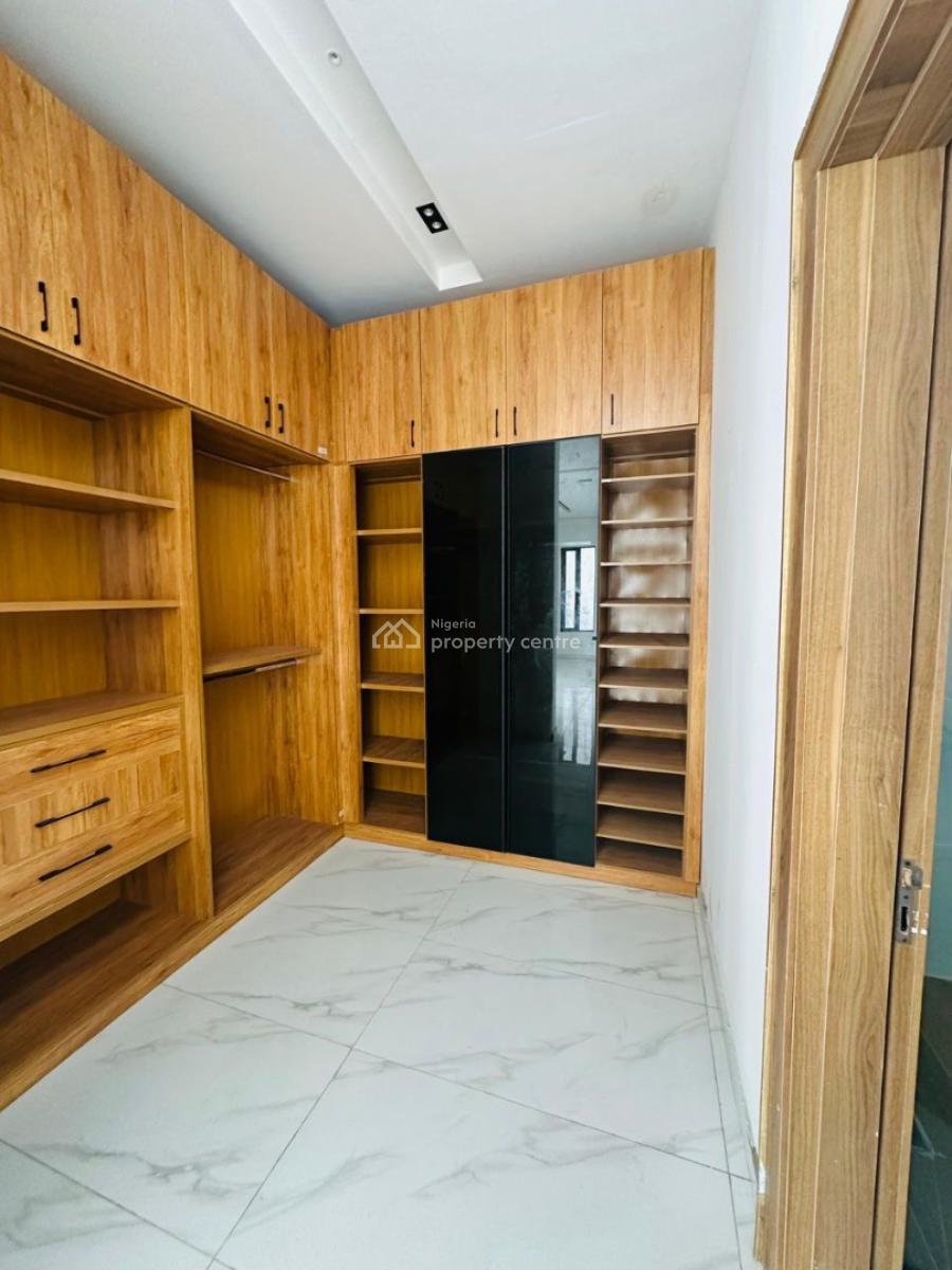 Stunning 5 Bedroom Fully Detached Duplex with Bq in a Secure Estate, Agungi, Lekki, Lagos, Detached Duplex for Sale
