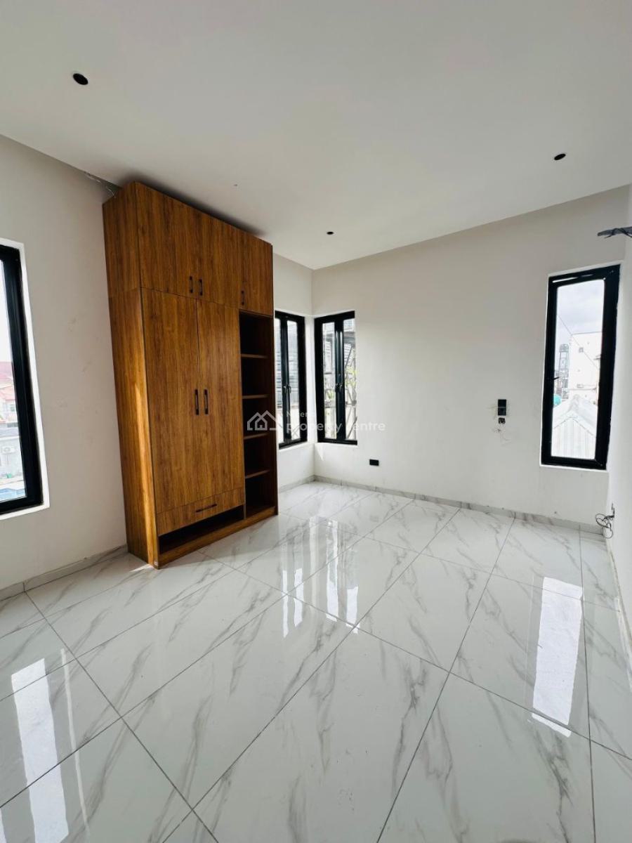 Stunning 5 Bedroom Fully Detached Duplex with Bq in a Secure Estate, Agungi, Lekki, Lagos, Detached Duplex for Sale