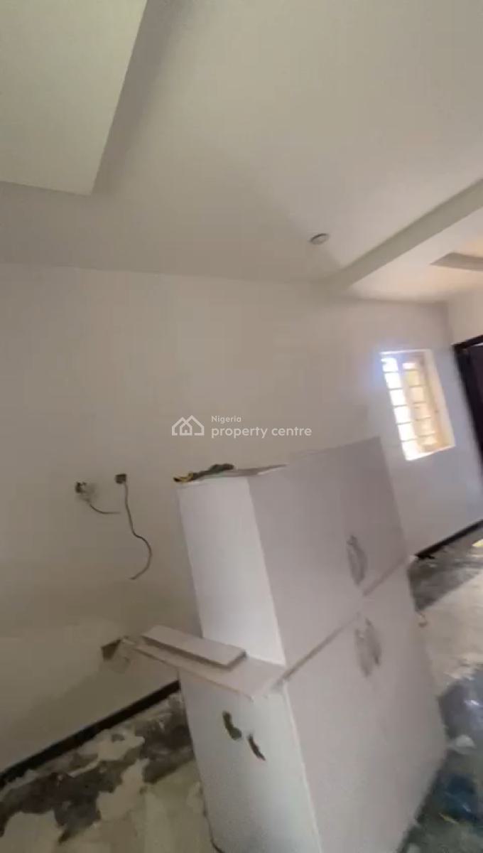 a 7 Unit of Self Cotain, Chevron, Lekki, Lagos, Self Contain (single Rooms) for Rent