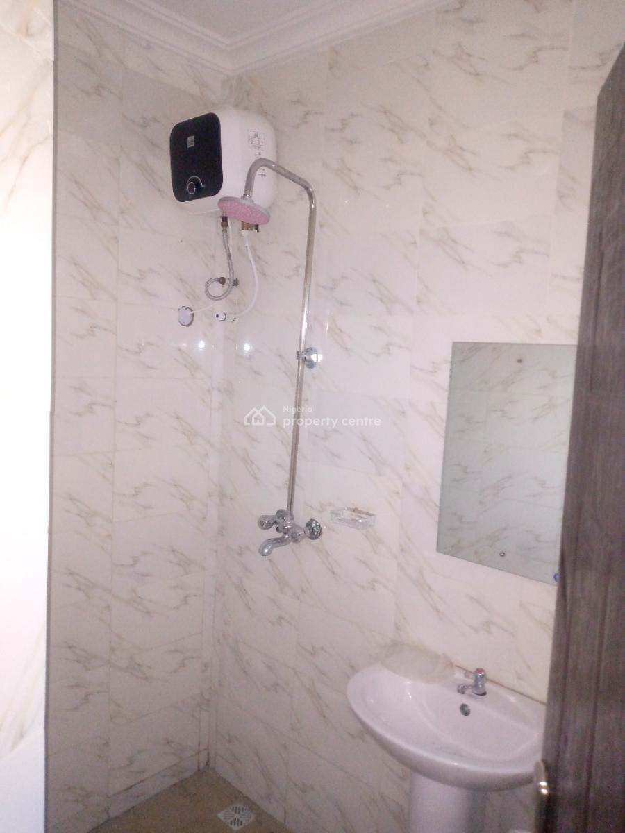 Lovely Built of 2bedroom, Gbagada, Lagos, Flat / Apartment for Rent