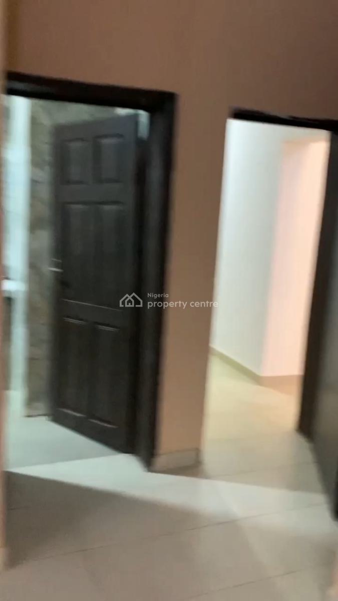 Spacious 3 Bedroom Apartment, Chevron Drive, Lekki, Lagos, Flat / Apartment for Rent