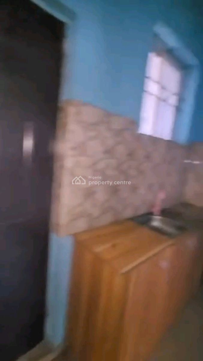 Relatively New Spacious and Decent 2bedrm Up Flat, Bamgbopa Street, Abule Ijesha, Yaba, Lagos, Flat / Apartment for Rent