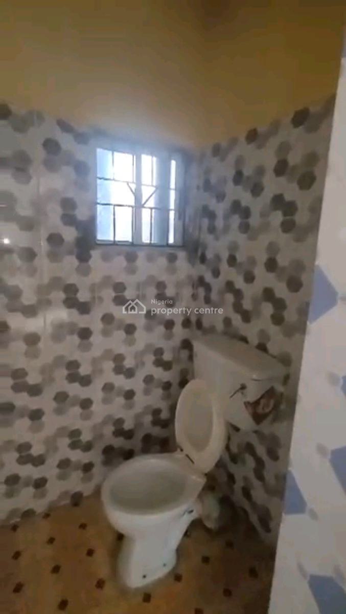 Relatively New Spacious and Decent 2bedrm Up Flat, Bamgbopa Street, Abule Ijesha, Yaba, Lagos, Flat / Apartment for Rent