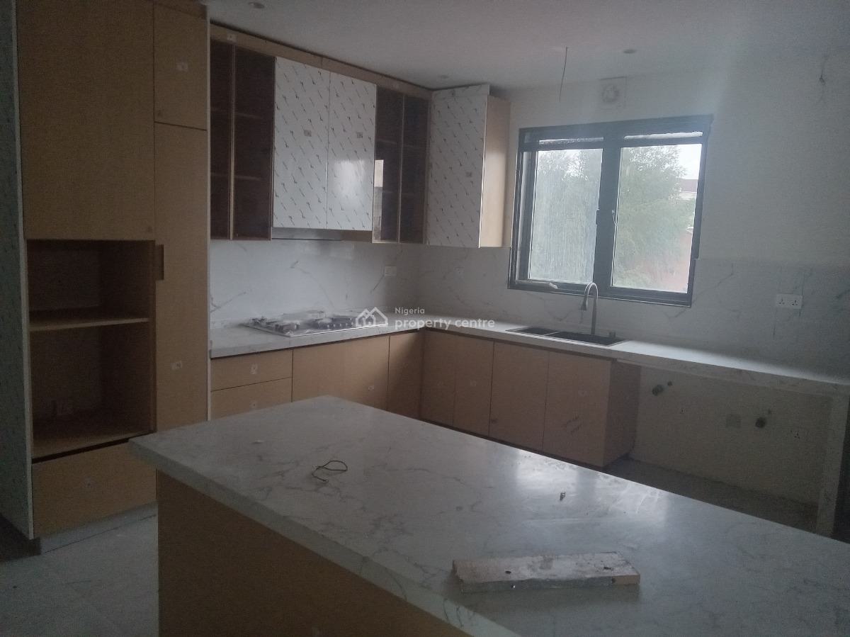 Experience Upscale Living in This 4-bedroom Maisonette with Bq., Old Ikoyi, Old Ikoyi, Ikoyi, Lagos, Flat / Apartment for Rent
