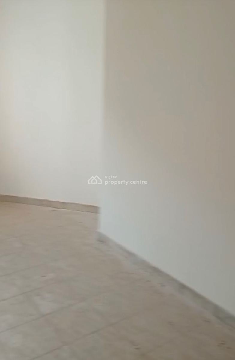 Renovated 1 Bedroom Flat, Secured Environment, (1st/2nd Floor, Tarred Road), By Arab, Utako, Abuja, Flat / Apartment for Rent