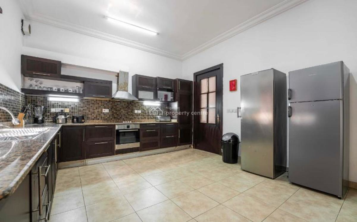 Fully Furnished & Service 3 Bedroom Maisonette Apartment, Lekki Phase 1, Lekki, Lagos, House for Rent