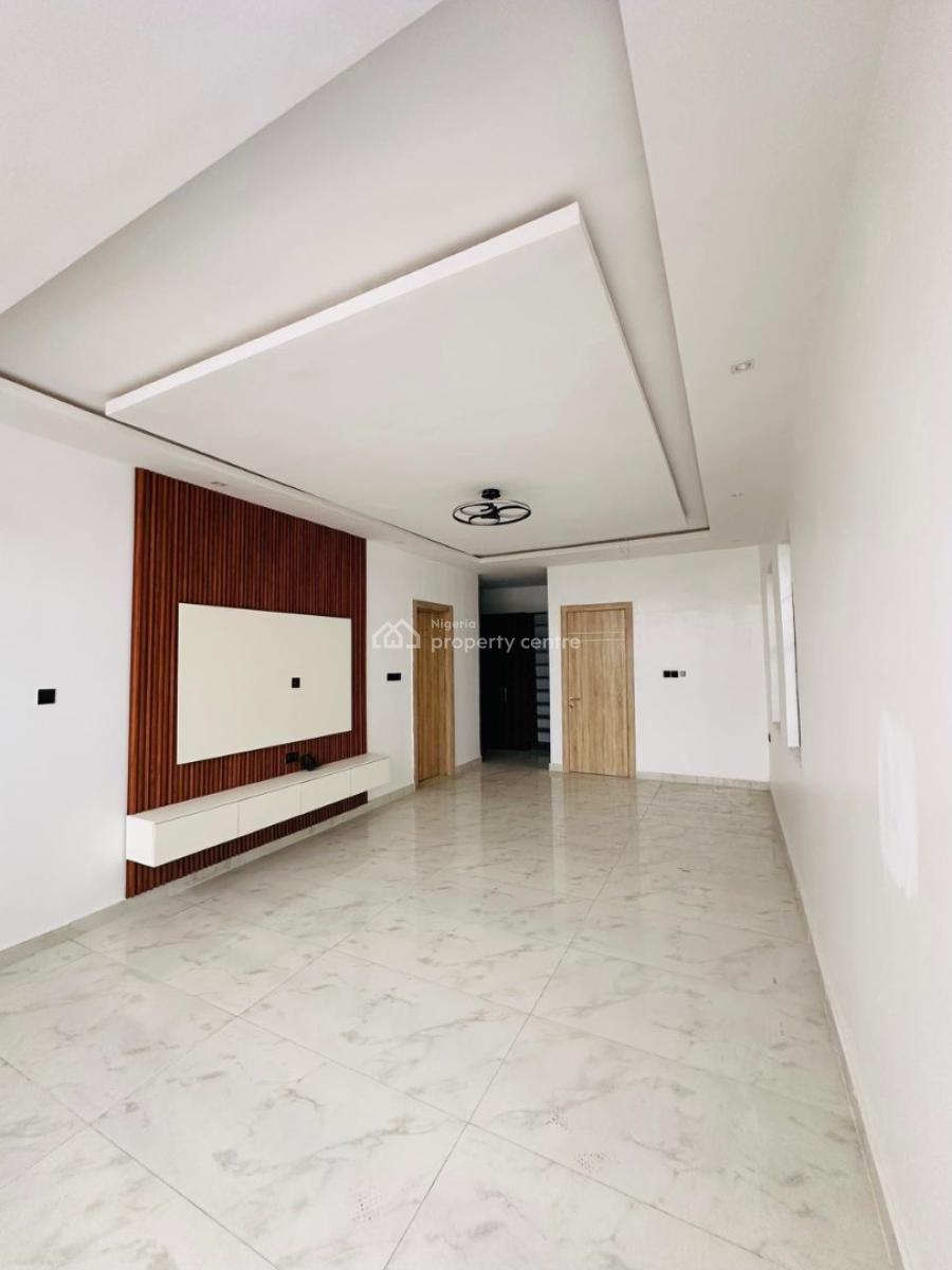 a Unique 5 Bedroom Fully Detached Duplex with Bq in a Secure Estate, Ologolo, Lekki, Lagos, Semi-detached Bungalow for Sale
