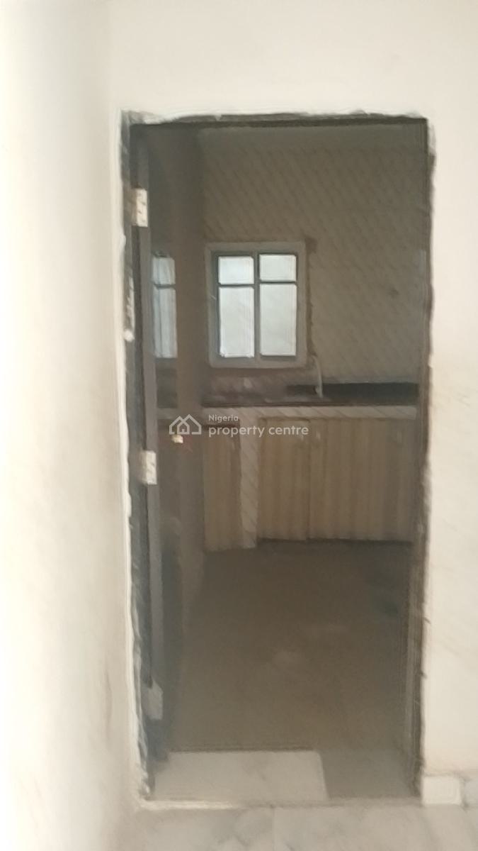 Just Vacated  Miniflat on 3rd Floor, Ogombo, Ajah, Lagos, Mini Flat (room and Parlour) for Rent