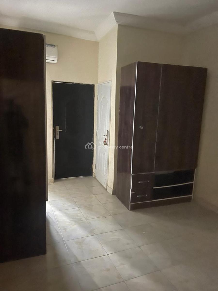 2bedroom Apartment, Ikota, Lekki, Lagos, Flat / Apartment for Rent