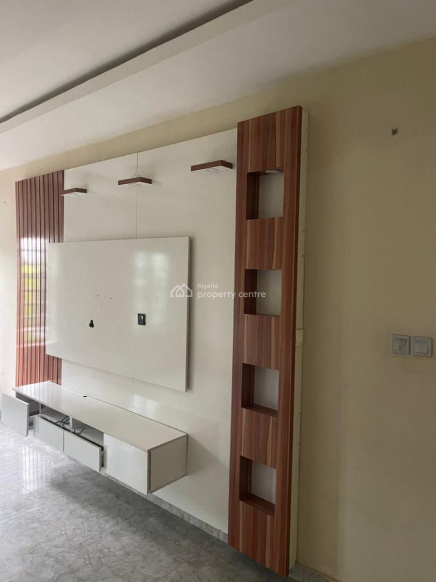 2bedroom Apartment, Ikota, Lekki, Lagos, Flat / Apartment for Rent