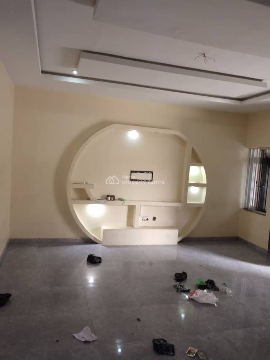 Luxurious 2 Bedroom Flat, Ologufe Road, Awoyaya, Ibeju Lekki, Lagos, Flat / Apartment for Rent
