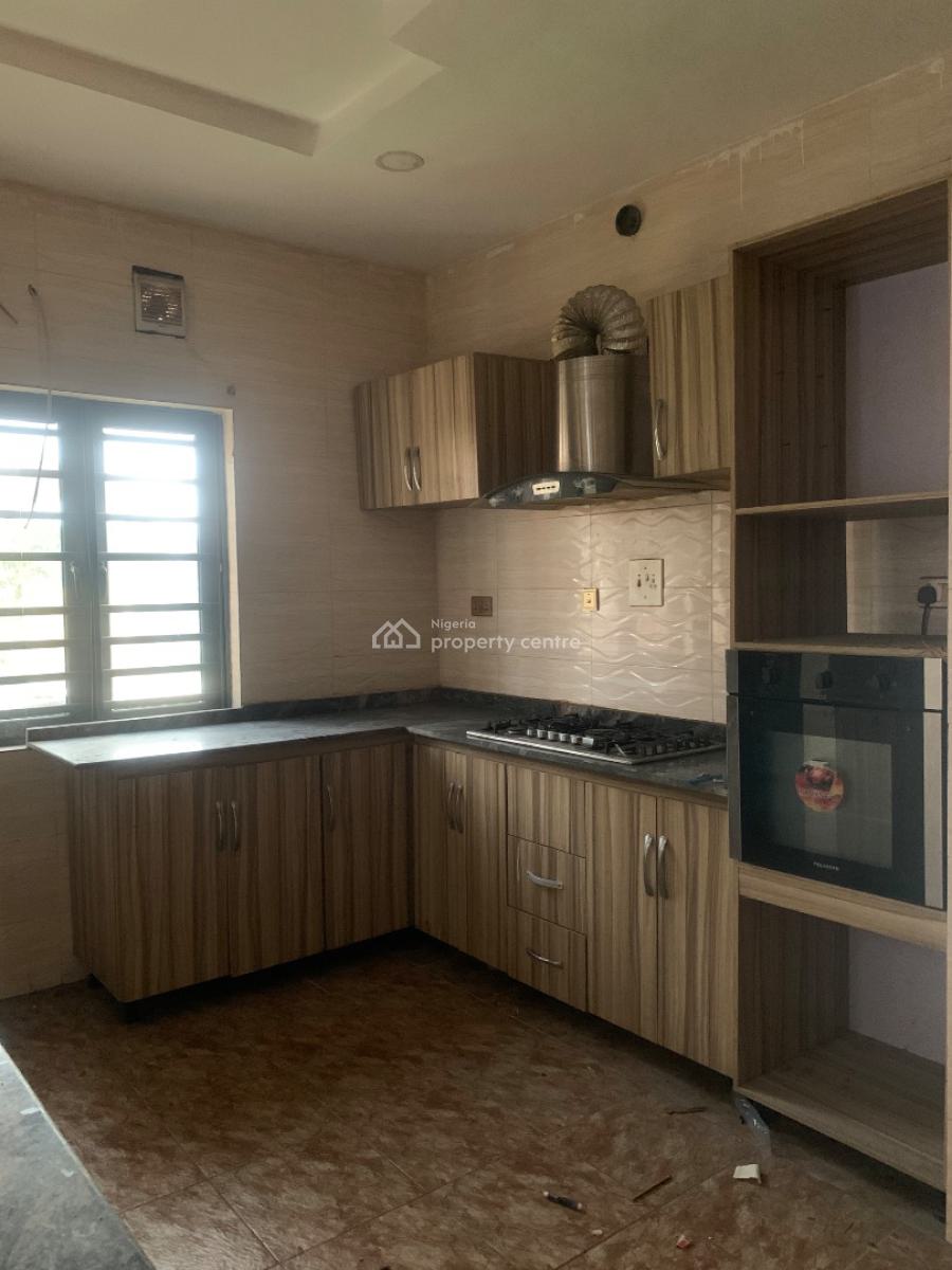 Self Serviced 4 Bedroom Semi-detached Duplex with Gate House, Osapa, Lekki, Lagos, Semi-detached Duplex for Rent