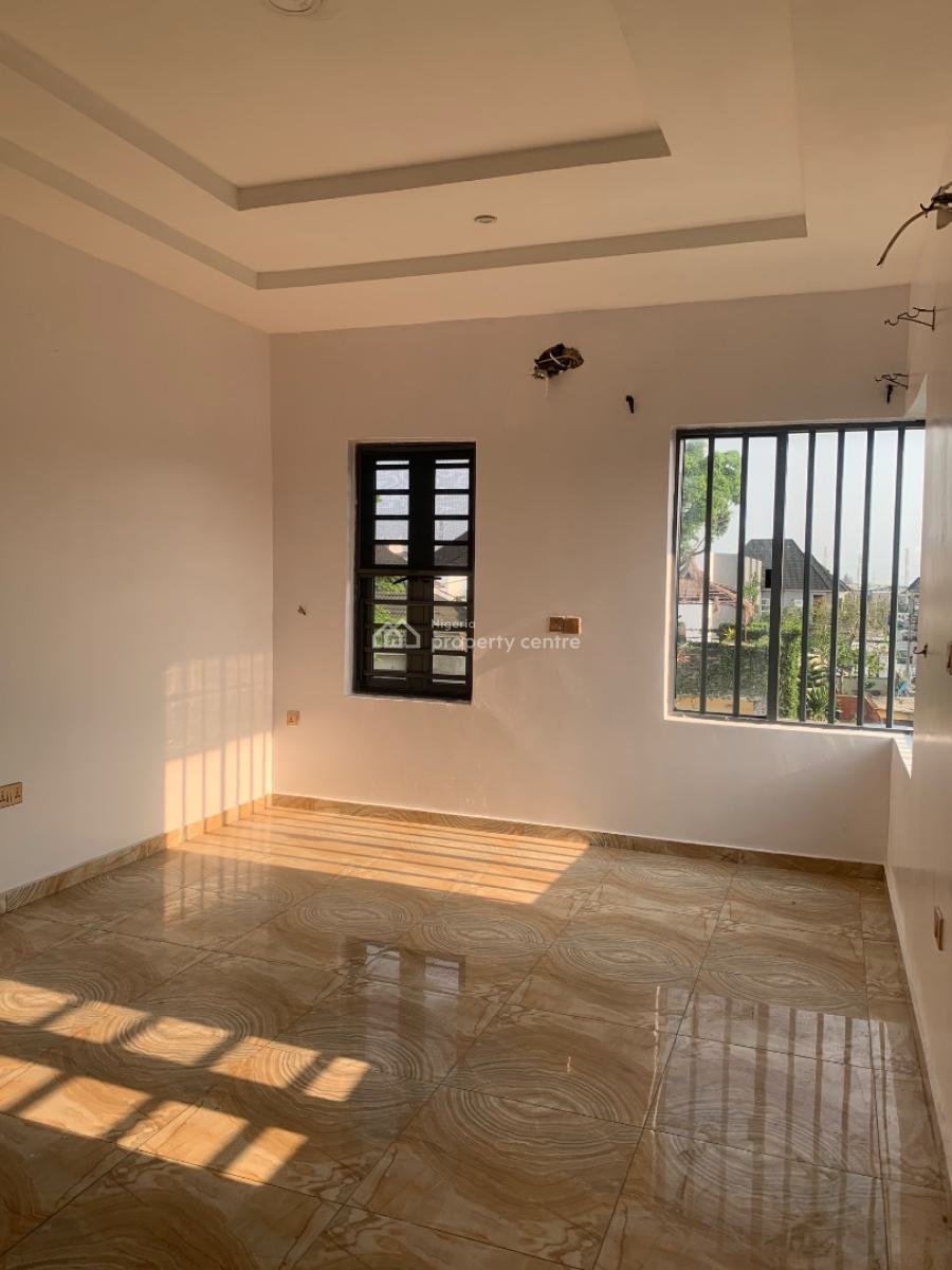Self Serviced 4 Bedroom Semi-detached Duplex with Gate House, Osapa, Lekki, Lagos, Semi-detached Duplex for Rent