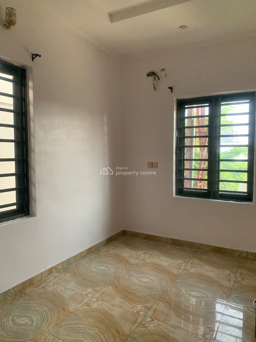 Self Serviced 4 Bedroom Semi-detached Duplex with Gate House, Osapa, Lekki, Lagos, Semi-detached Duplex for Rent