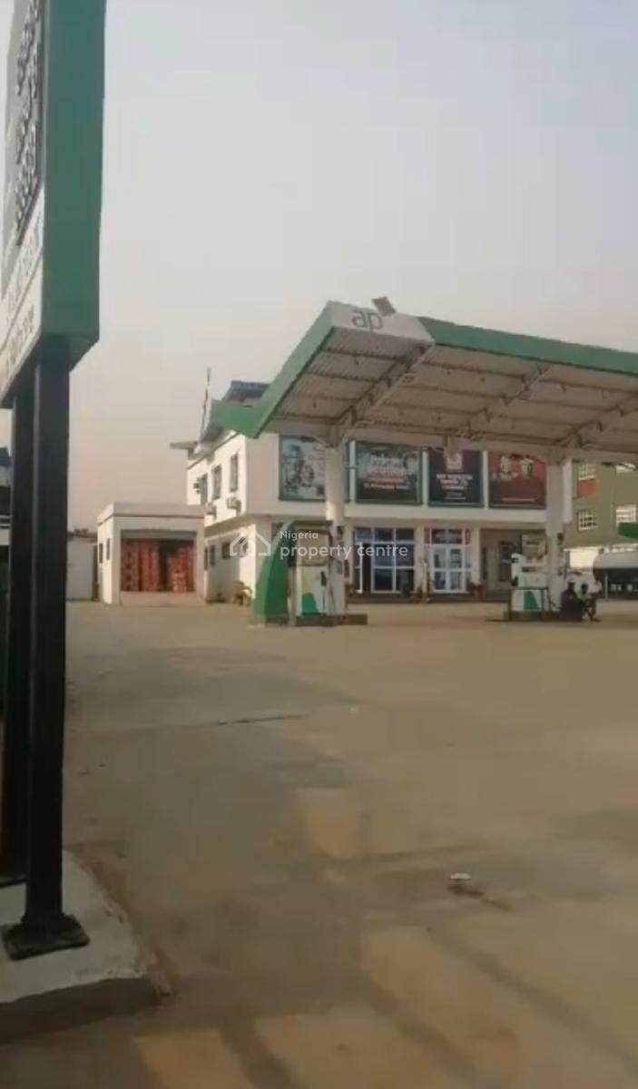 Fully Functional Filling Station, Egbeda, Alimosho, Lagos, Filling Station for Sale