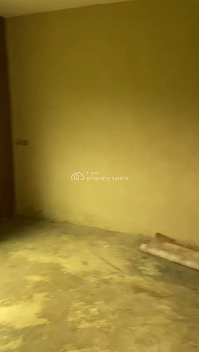 Very Marssive 3bedroom Flat with Ample Parking Space, Ikorodu, Ijede, Lagos, Flat / Apartment for Rent
