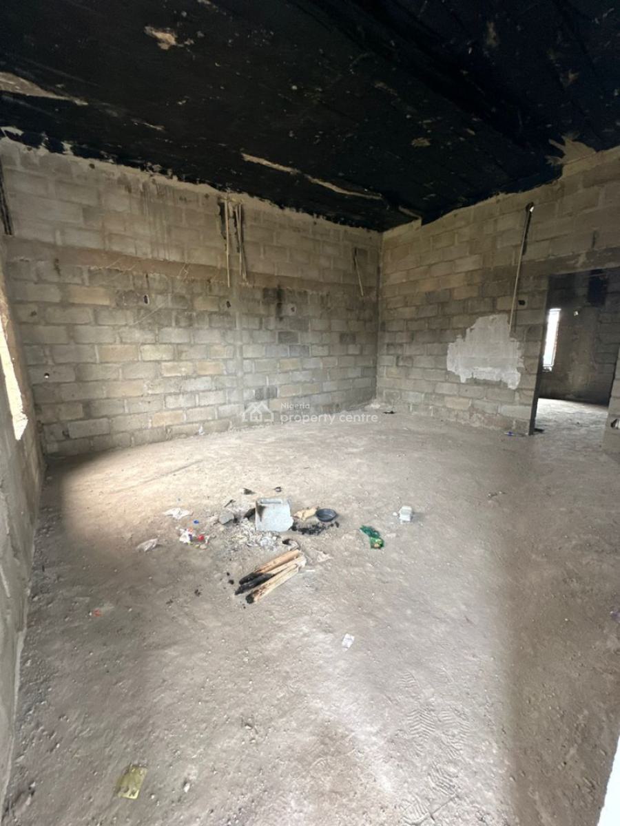 Massive 4 Bedroom Terraced Duplex with 1 Room Bq, Gaduwa, Abuja, Terraced Duplex for Sale