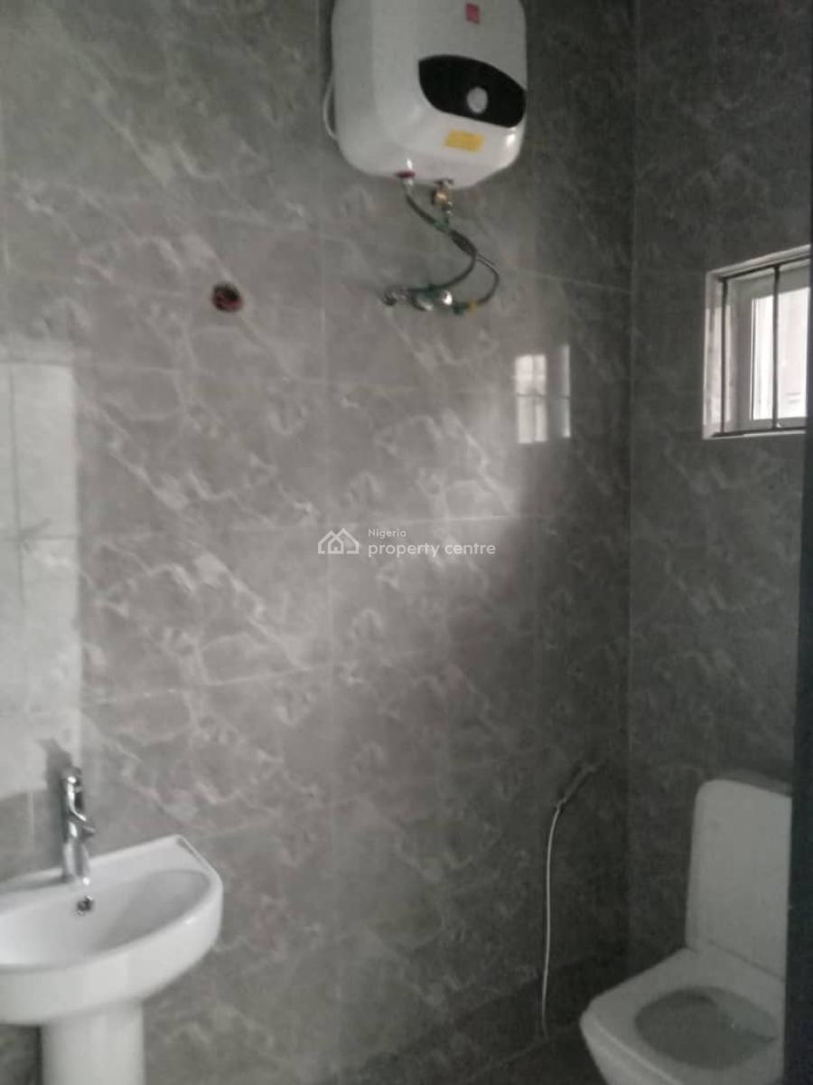 Super Lovely Self Serviced 3 Bedroom Apartment, Lekki Paradise Estate, Chevron Drive, Lekki, Lagos, Flat / Apartment for Rent
