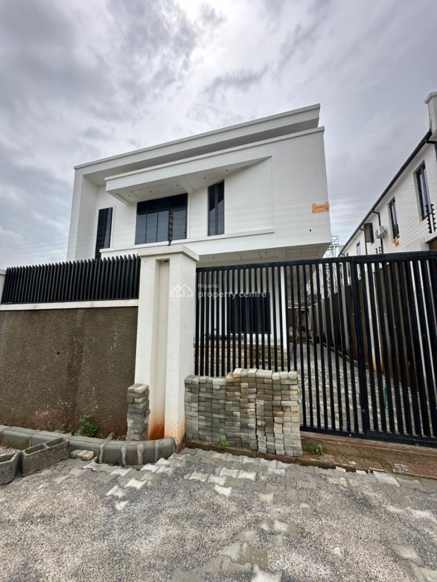 Massive 5 Bedroom Detached Duplex Massive Compound, Galadimawa, Abuja, Detached Duplex for Sale