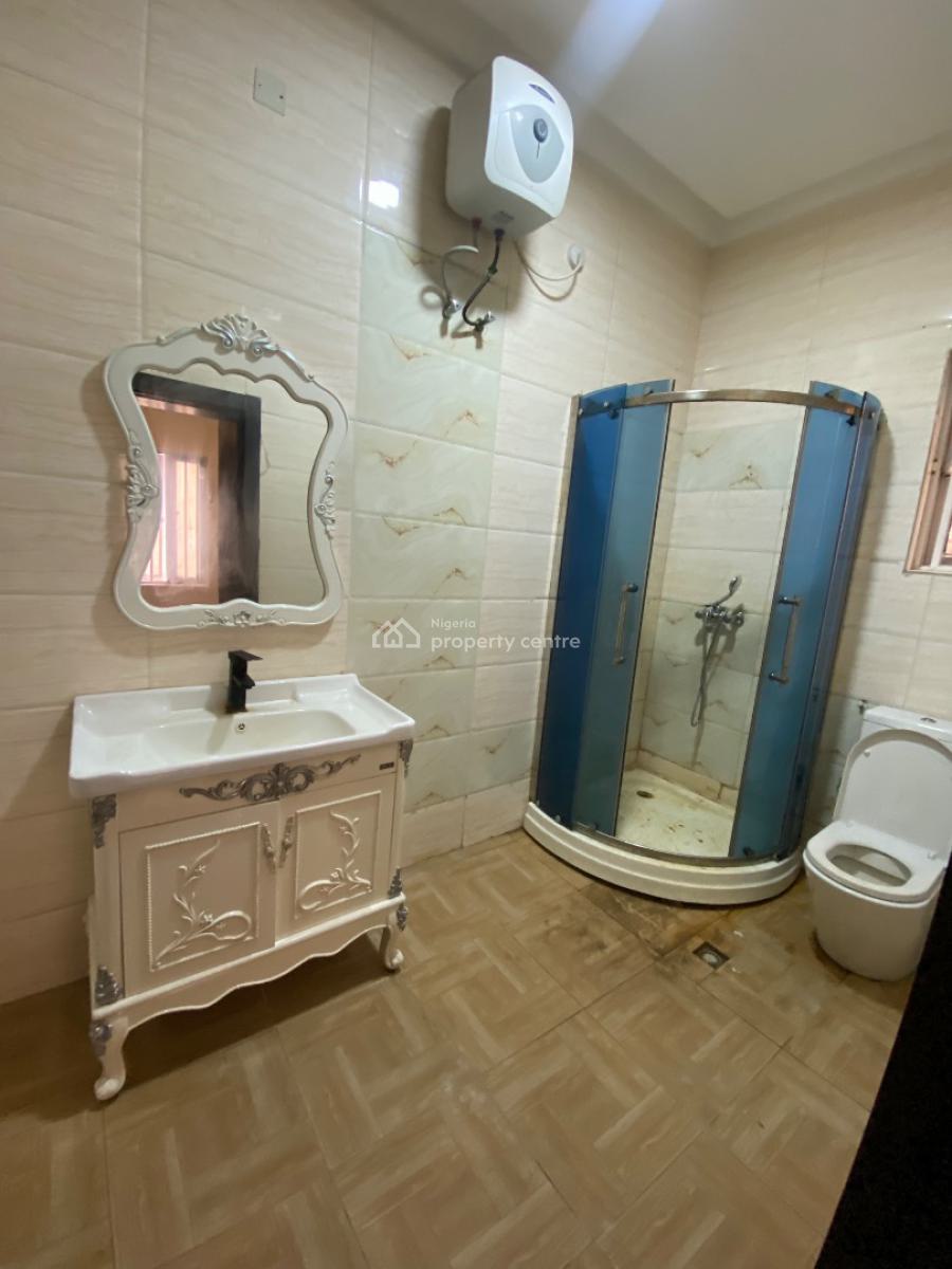Luxury  Spacious Single Room to Share a Kitchen, Ikate Lekki Lagos, Ikate, Lekki, Lagos, Flat / Apartment for Rent