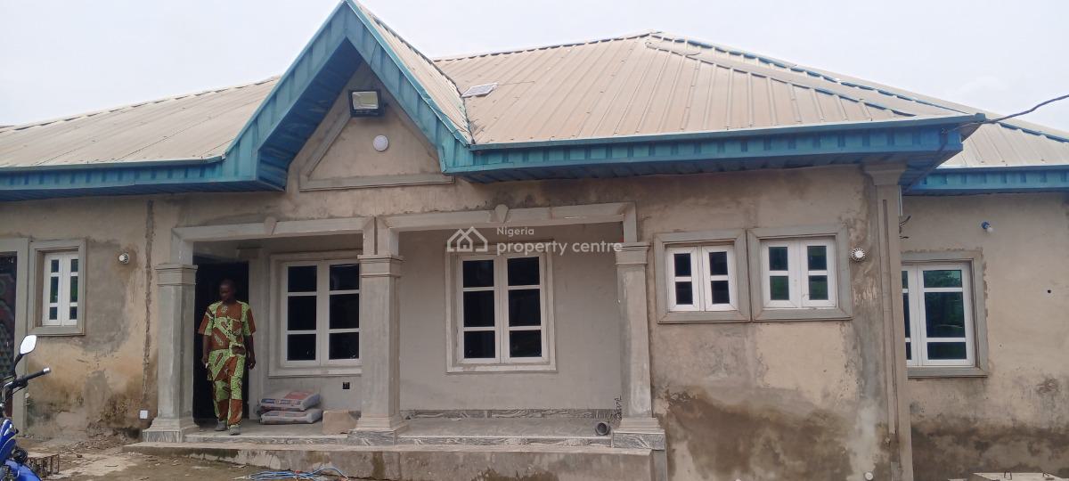 Lovely Pop Mini Flat with Two Toilets, Short Drive From Arepo/magboro, Asese, Ibafo, Ogun, Mini Flat (room and Parlour) for Rent