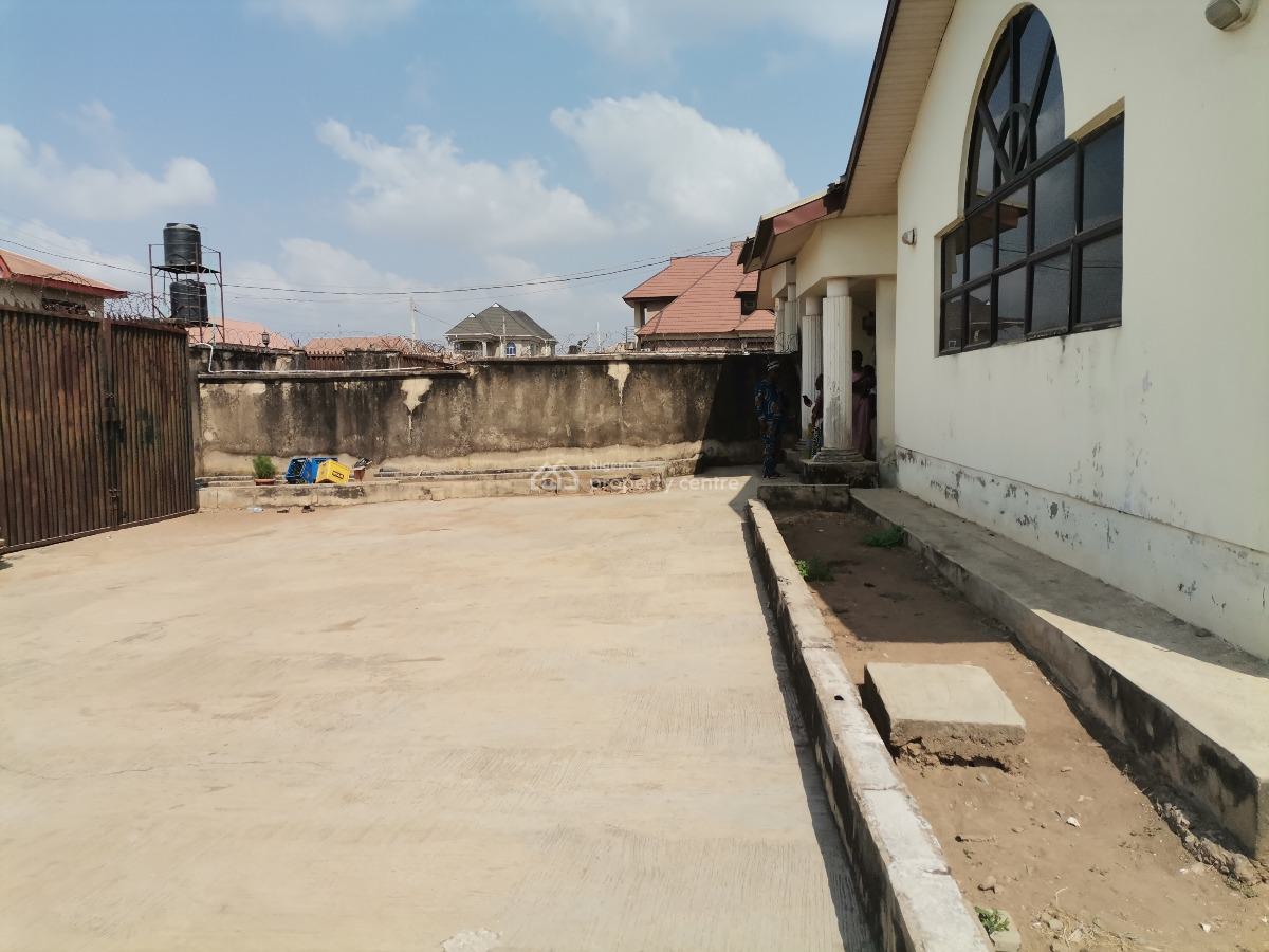 Solid, Tasteful and Spacious Twin Bungalow of 3-bedroom Apartments, Premier Estate, Akuru, Elebu, Ibadan, Oyo, Semi-detached Bungalow for Sale