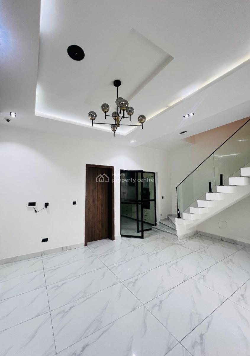 4bedroom Terrace Duplex in a Prime Good Location, Lekki, Lagos, Terraced Duplex for Sale