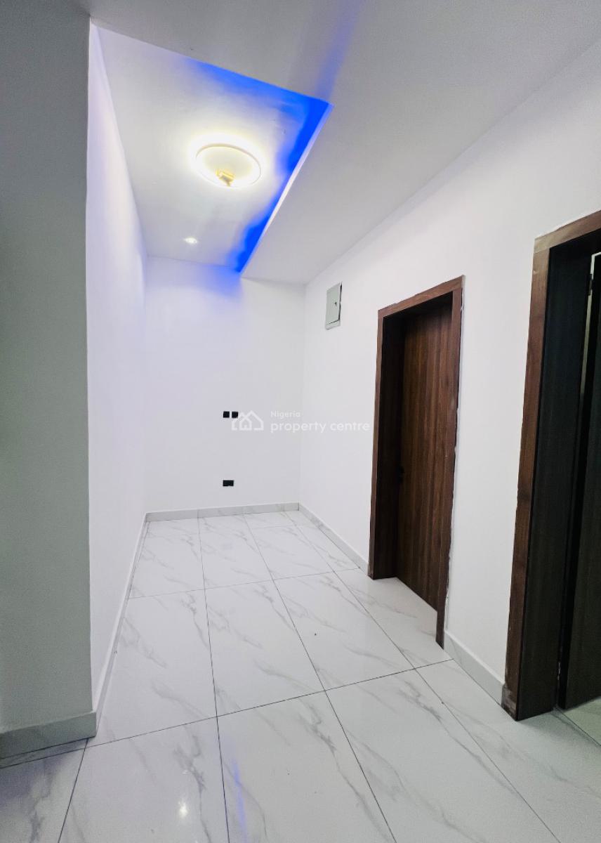 4bedroom Terrace Duplex in a Prime Good Location, Lekki, Lagos, Terraced Duplex for Sale