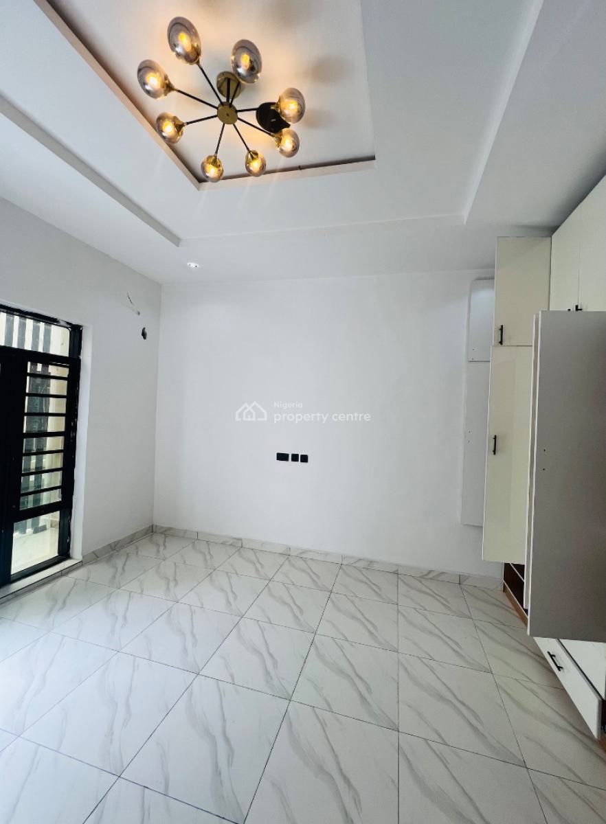 4bedroom Terrace Duplex in a Prime Good Location, Lekki, Lagos, Terraced Duplex for Sale