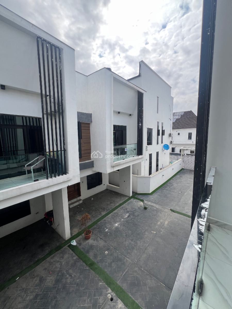 4bedroom Terrace Duplex in a Prime Good Location, Lekki, Lagos, Terraced Duplex for Sale