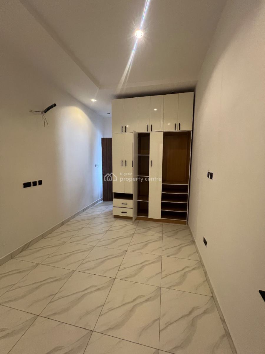 4bedroom Terrace Duplex in a Prime Good Location, Lekki, Lagos, Terraced Duplex for Sale